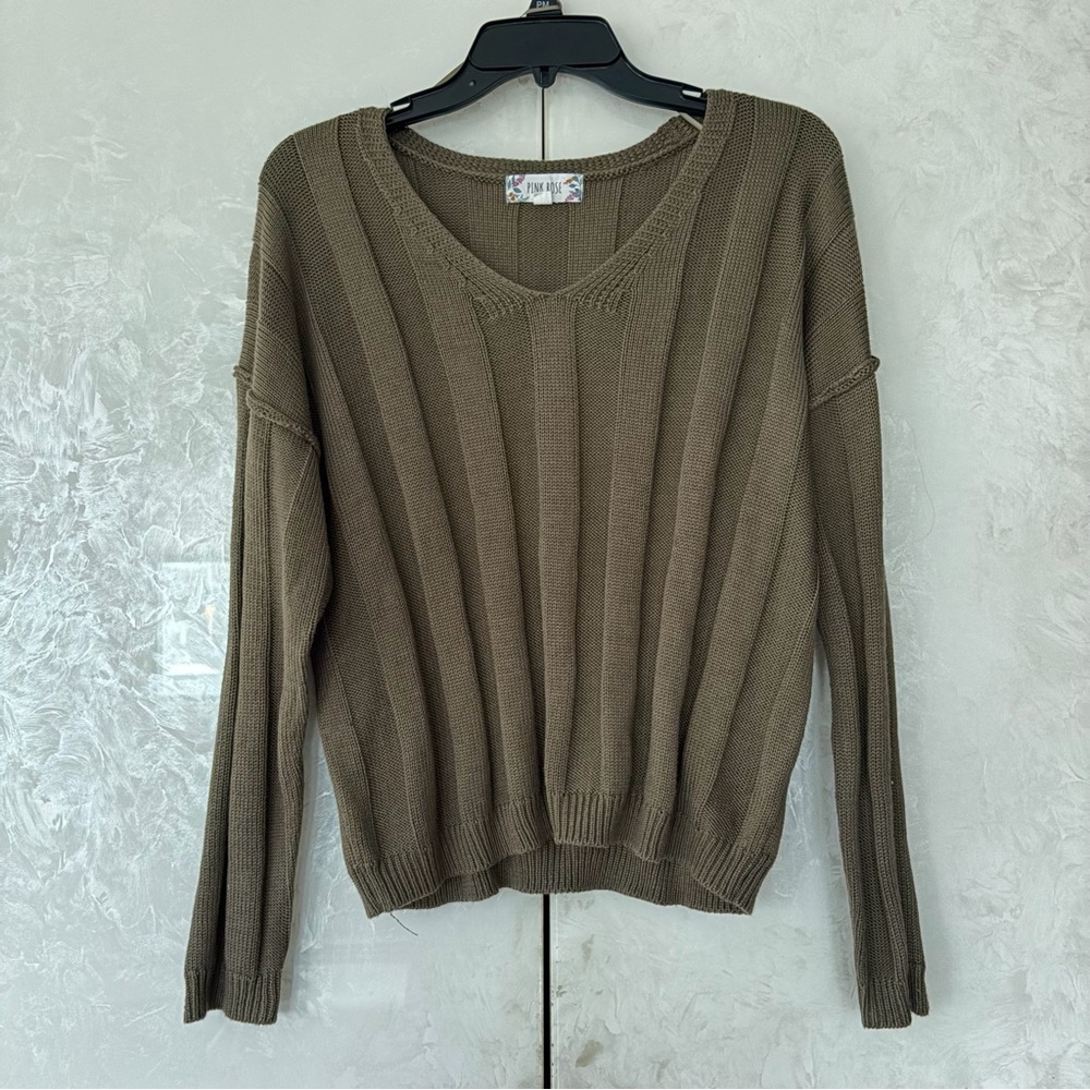 Pink Rose Cropped Ribbed Sweater